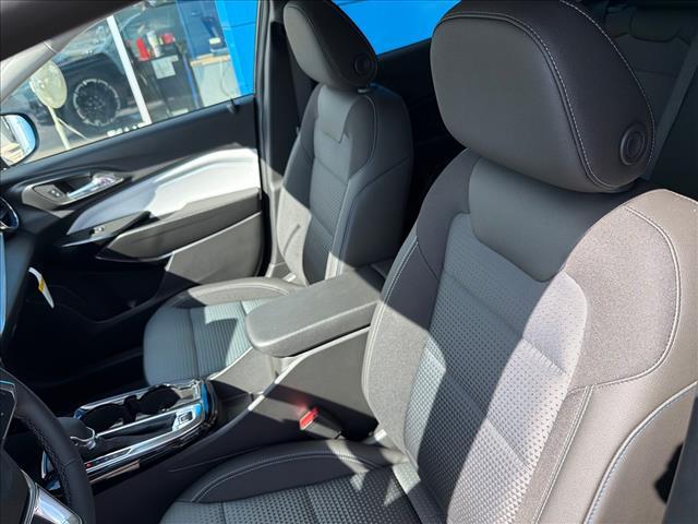 new 2026 Chevrolet Trax car, priced at $25,080