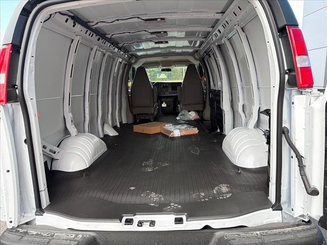 new 2025 Chevrolet Express 3500 car, priced at $50,247