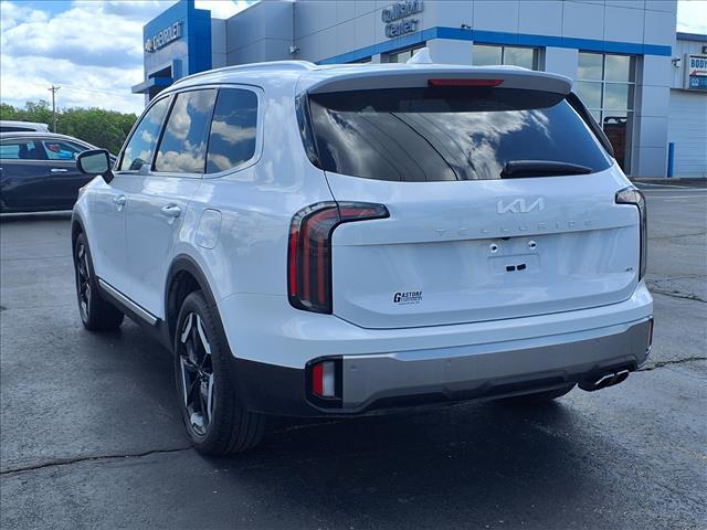used 2025 Kia Telluride car, priced at $38,800