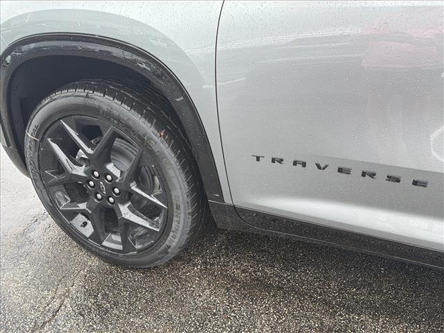 new 2026 Chevrolet Traverse car, priced at $55,670