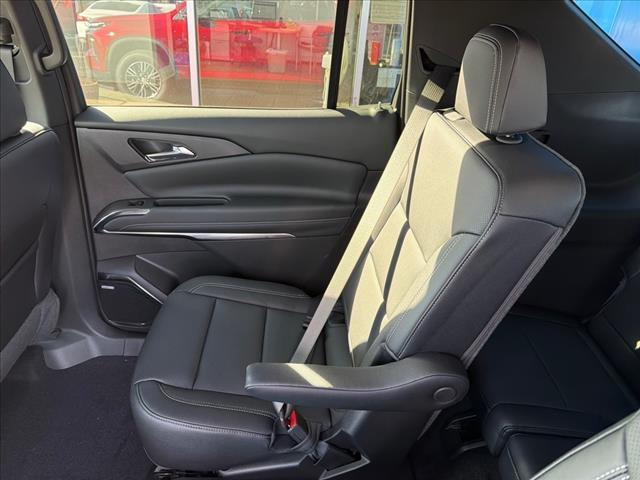 new 2026 Chevrolet Traverse car, priced at $46,270