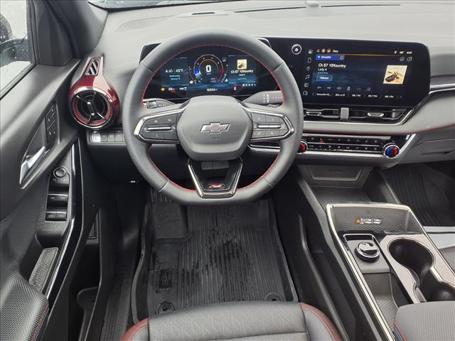 used 2025 Chevrolet Equinox car, priced at $31,990