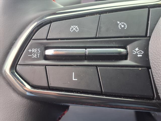 used 2025 Chevrolet Equinox car, priced at $31,990