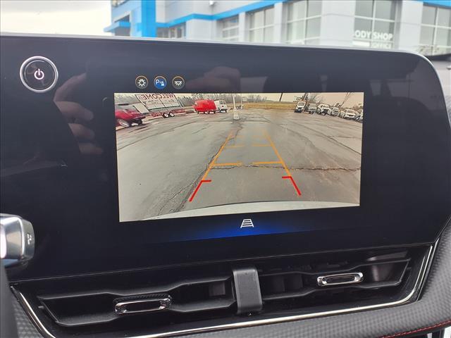 used 2025 Chevrolet Equinox car, priced at $31,990