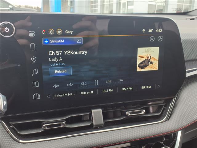 used 2025 Chevrolet Equinox car, priced at $31,990