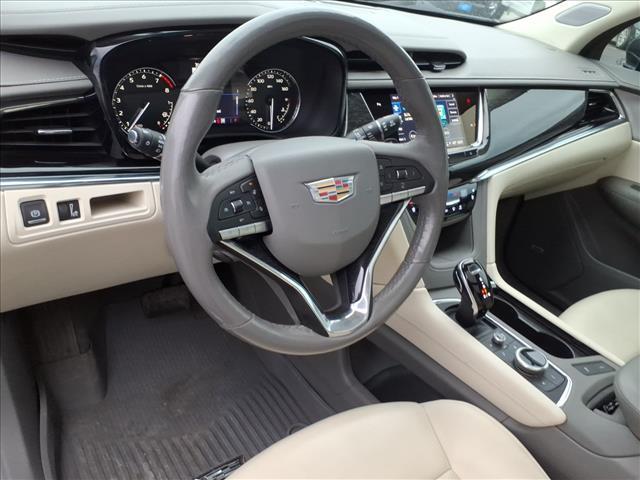 used 2021 Cadillac XT6 car, priced at $22,295