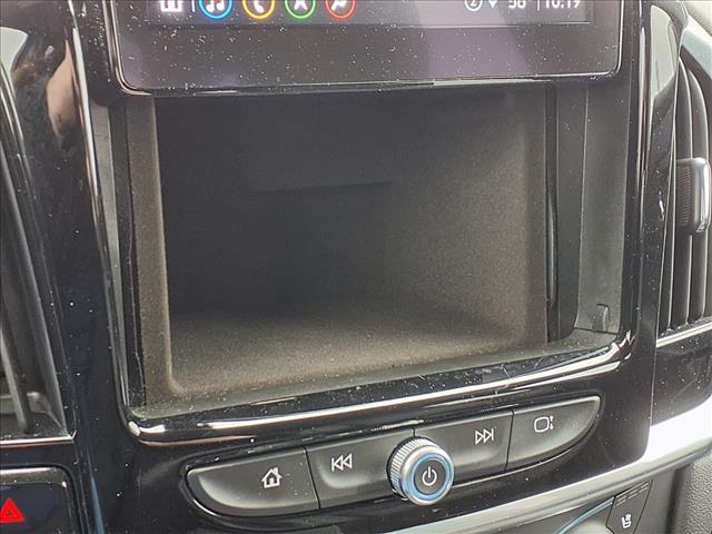 used 2022 Chevrolet Traverse car, priced at $31,495