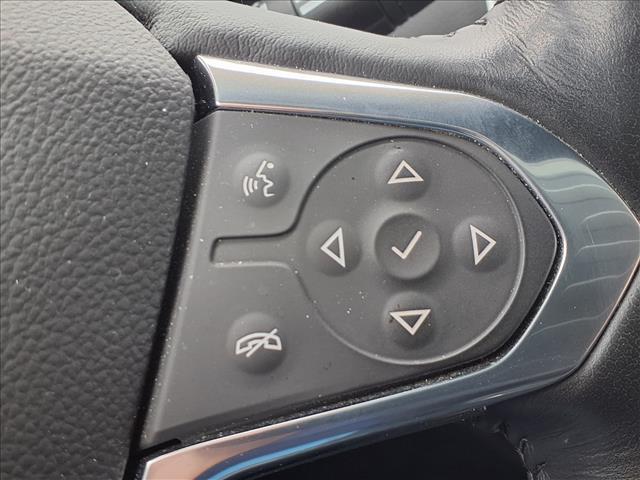 used 2022 Chevrolet Traverse car, priced at $31,495