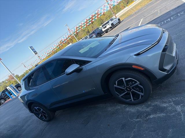 new 2026 Chevrolet Equinox EV car, priced at $29,640