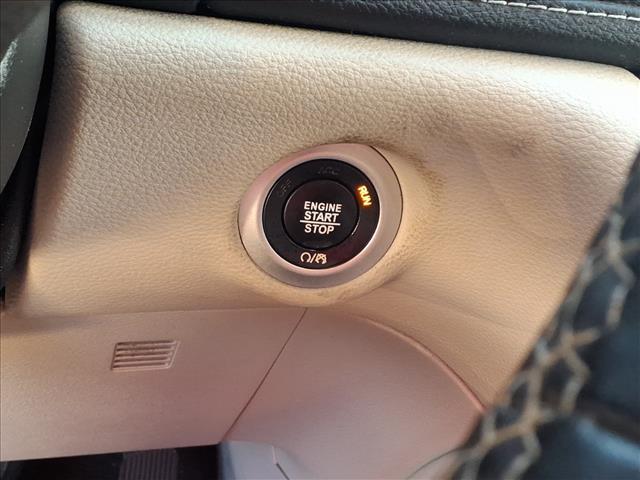 used 2022 Chrysler Pacifica car