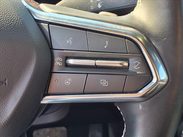 used 2024 Chevrolet Traverse car, priced at $33,990