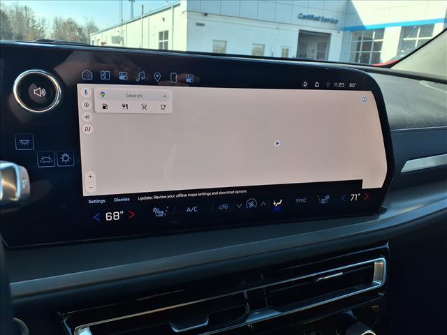 used 2024 Chevrolet Traverse car, priced at $33,990