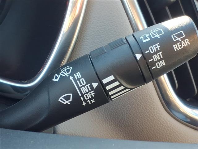 used 2020 Chevrolet Equinox car, priced at $15,495