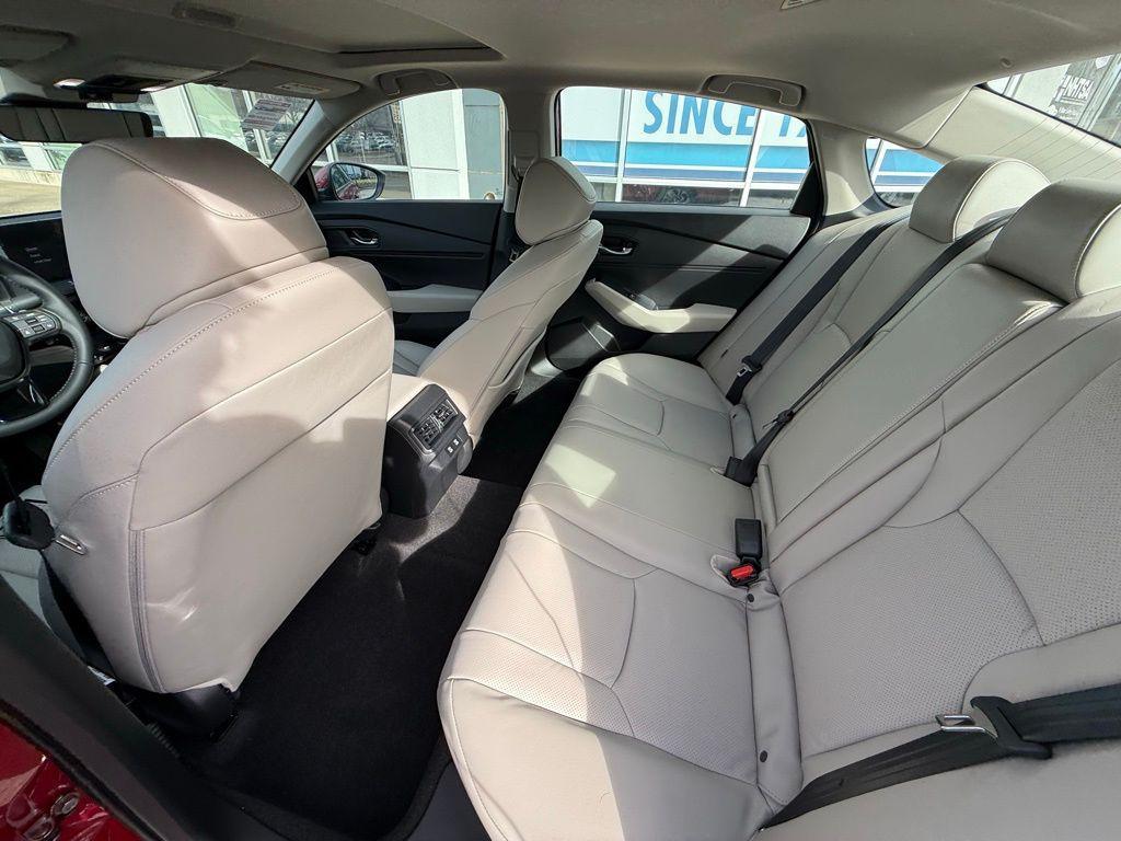 new 2025 Honda Accord Hybrid car, priced at $35,080