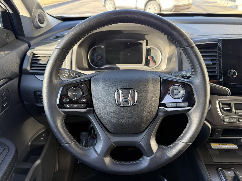 used 2023 Honda Passport car, priced at $34,000