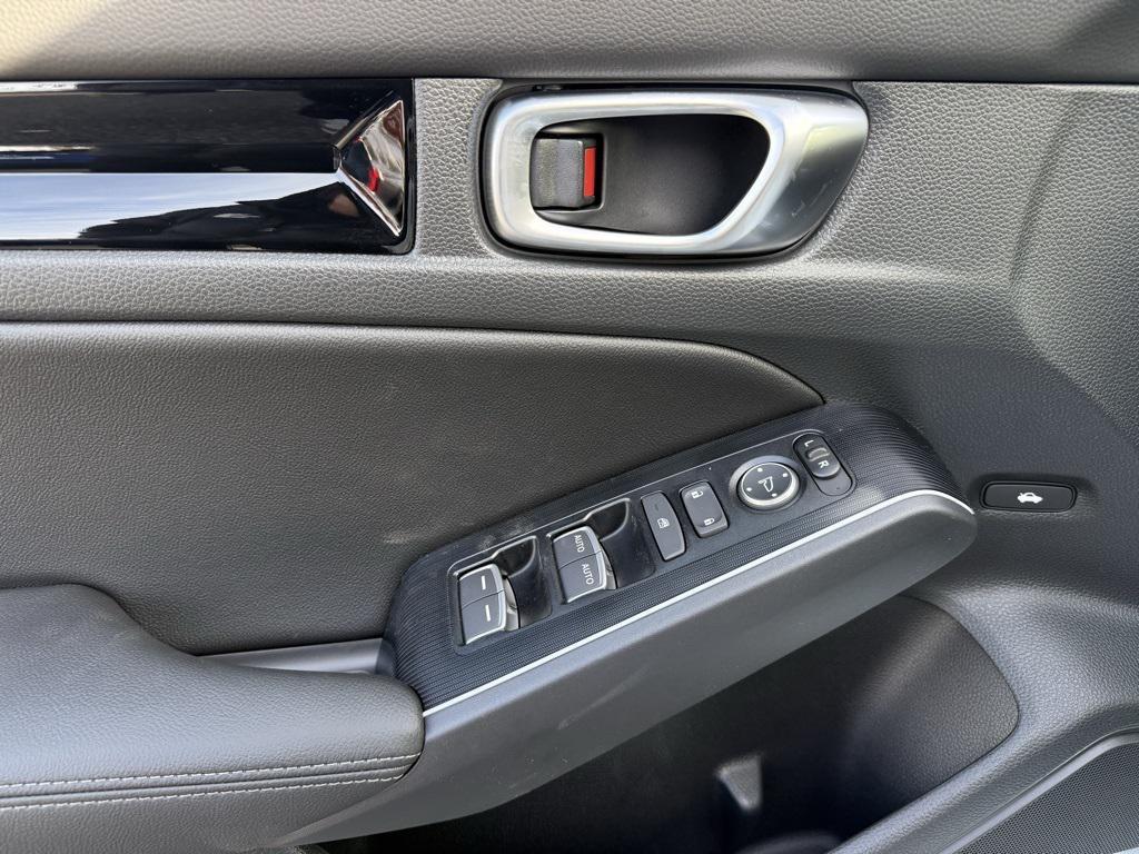 new 2026 Honda Civic Hybrid car, priced at $31,900