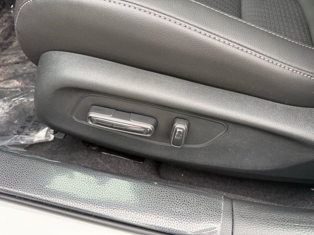 new 2026 Honda Civic Hybrid car, priced at $32,319