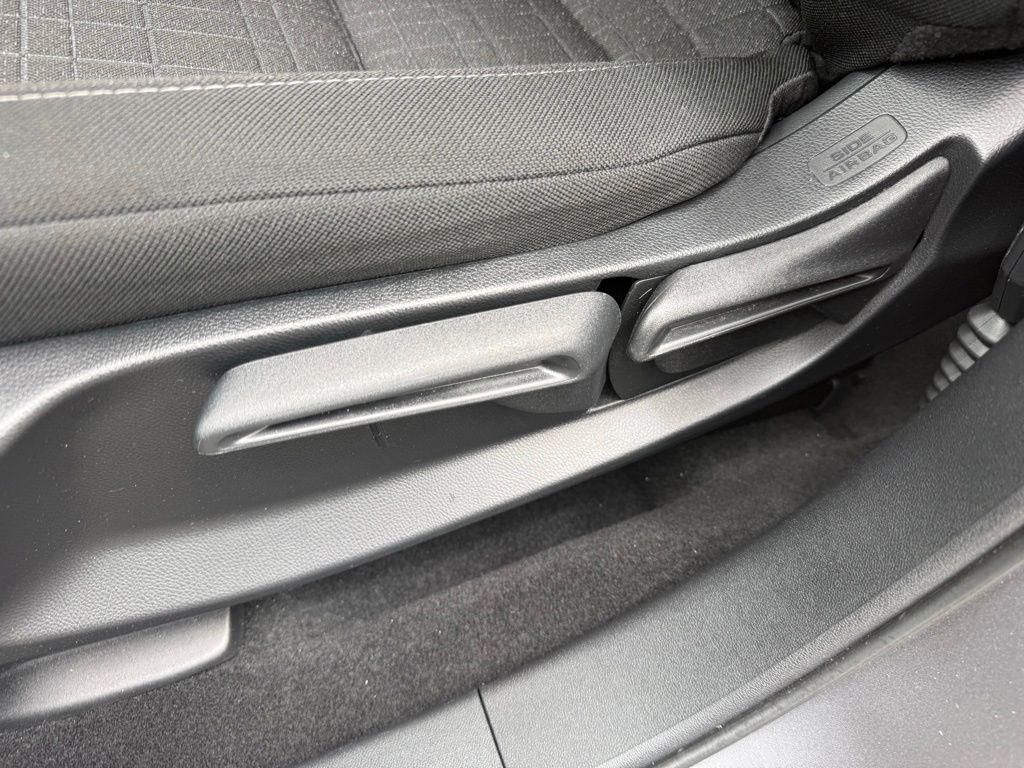 used 2025 Honda HR-V car, priced at $27,149