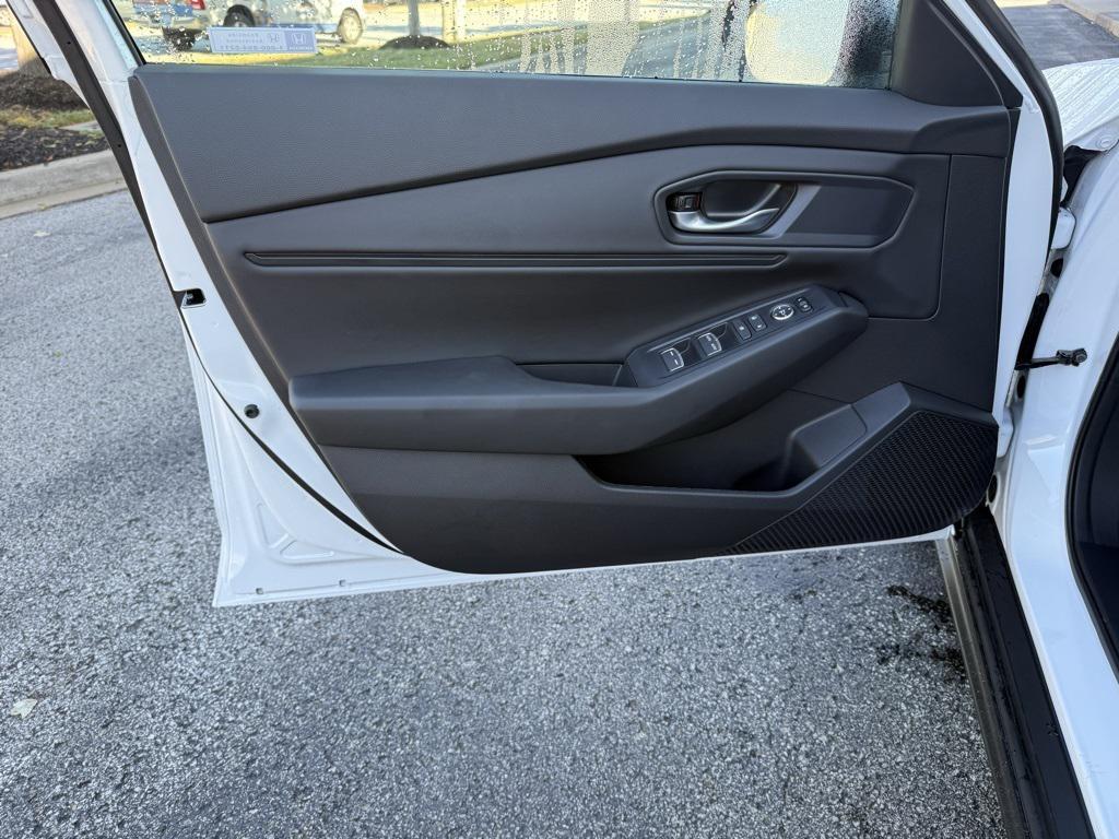 new 2025 Honda Accord car, priced at $31,165