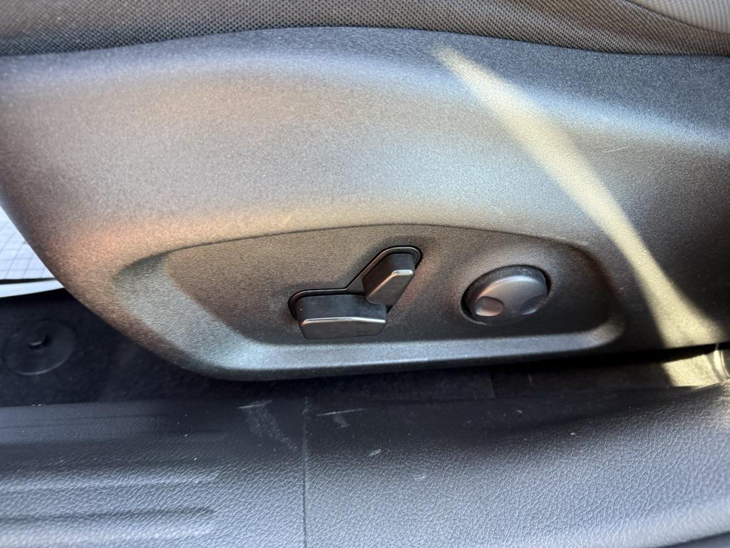 used 2023 Jeep Renegade car, priced at $16,500