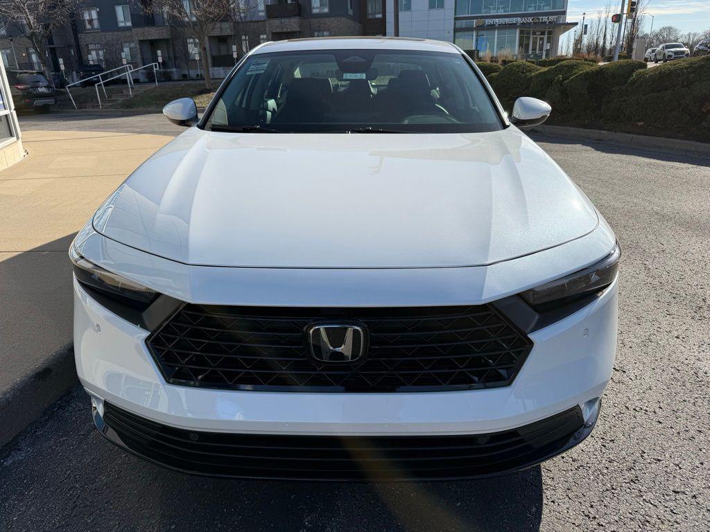 new 2025 Honda Accord Hybrid car, priced at $35,080