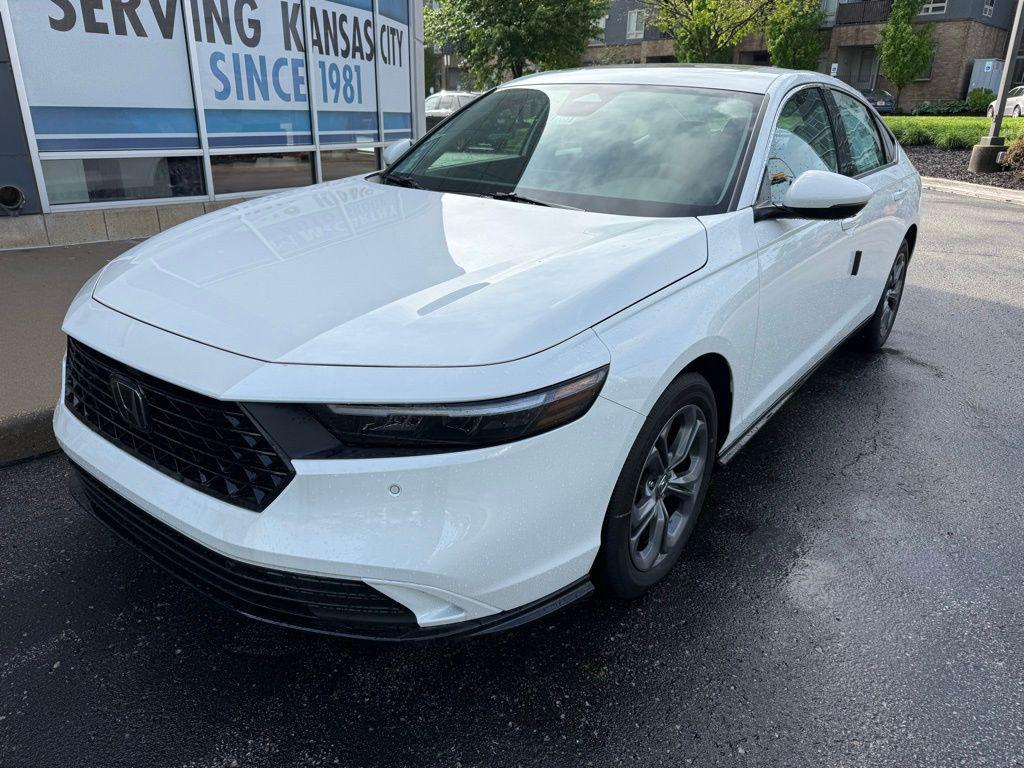 new 2026 Honda Accord Hybrid car, priced at $36,444