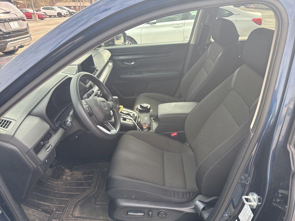 used 2024 Honda CR-V car, priced at $31,000