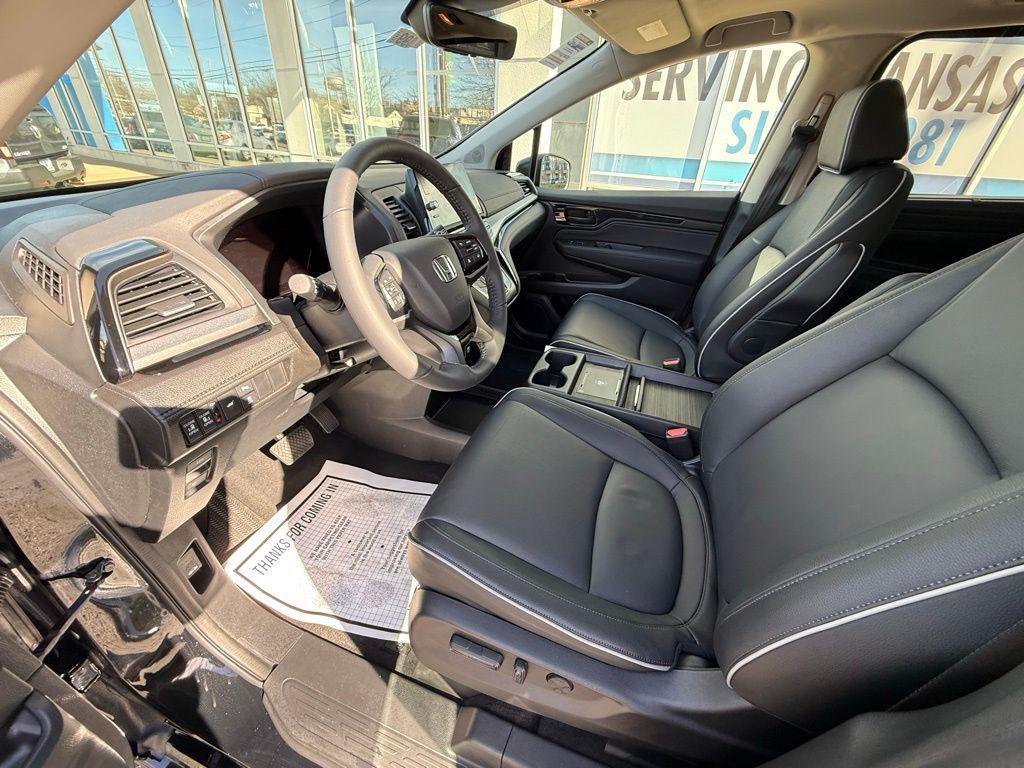used 2026 Honda Odyssey car, priced at $45,000
