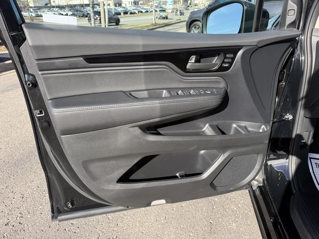 used 2026 Honda Odyssey car, priced at $44,500