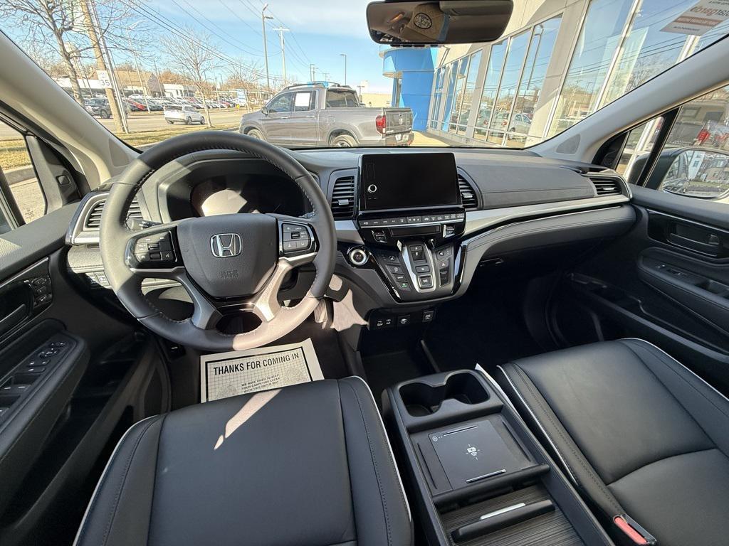 used 2026 Honda Odyssey car, priced at $44,500