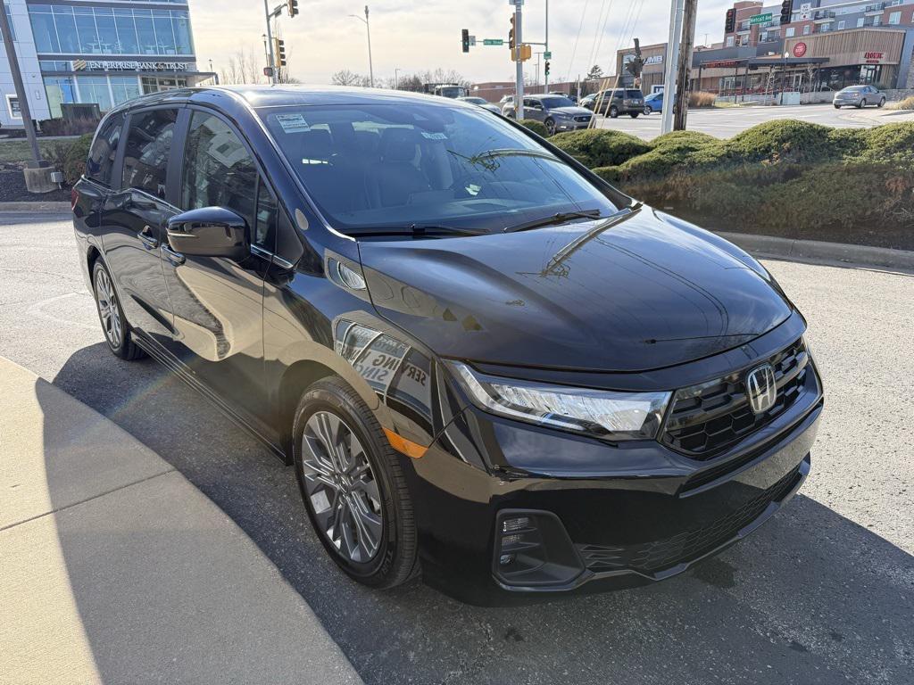used 2026 Honda Odyssey car, priced at $44,500