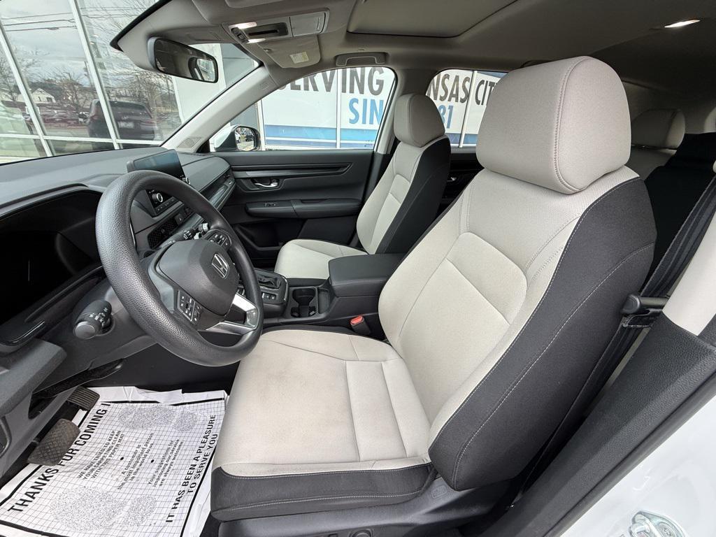 used 2023 Honda CR-V car, priced at $29,300
