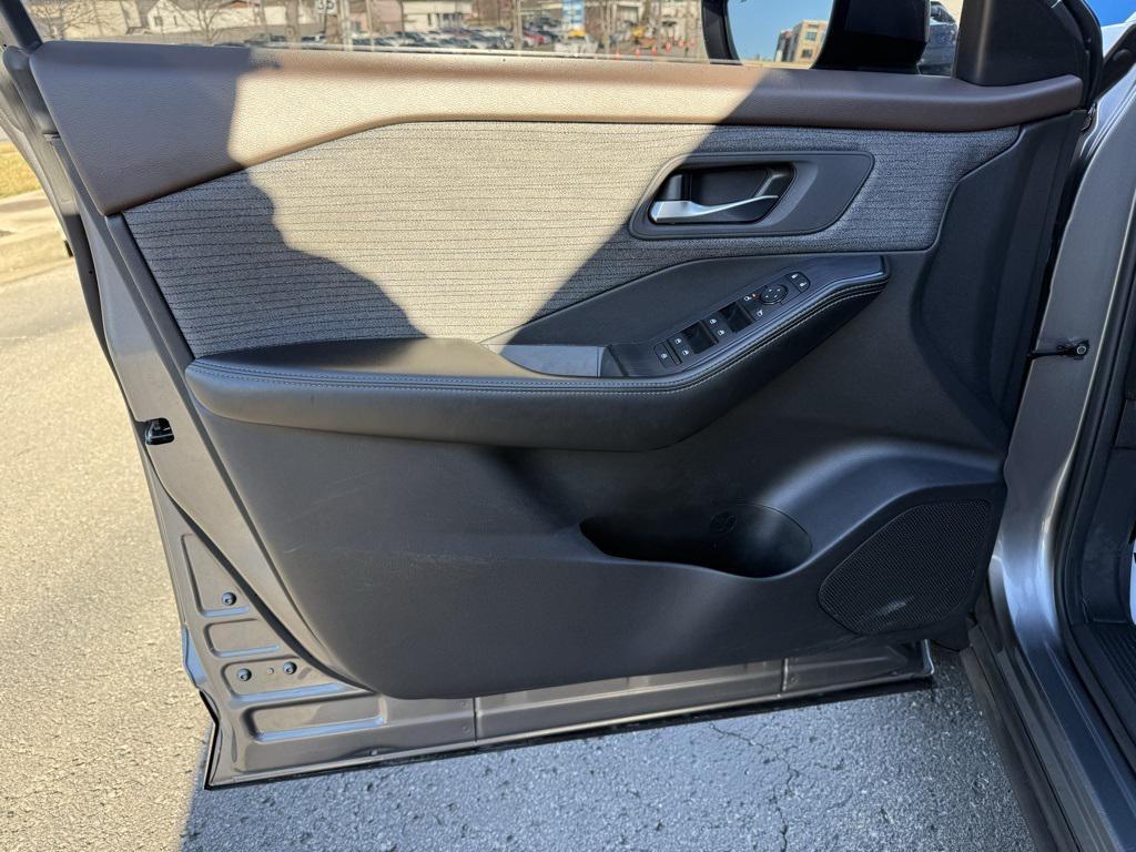 used 2023 Nissan Rogue car, priced at $19,200