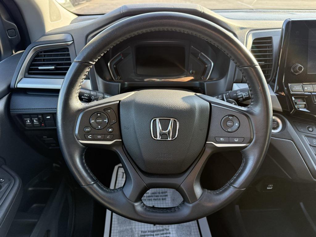 used 2023 Honda Odyssey car, priced at $32,500