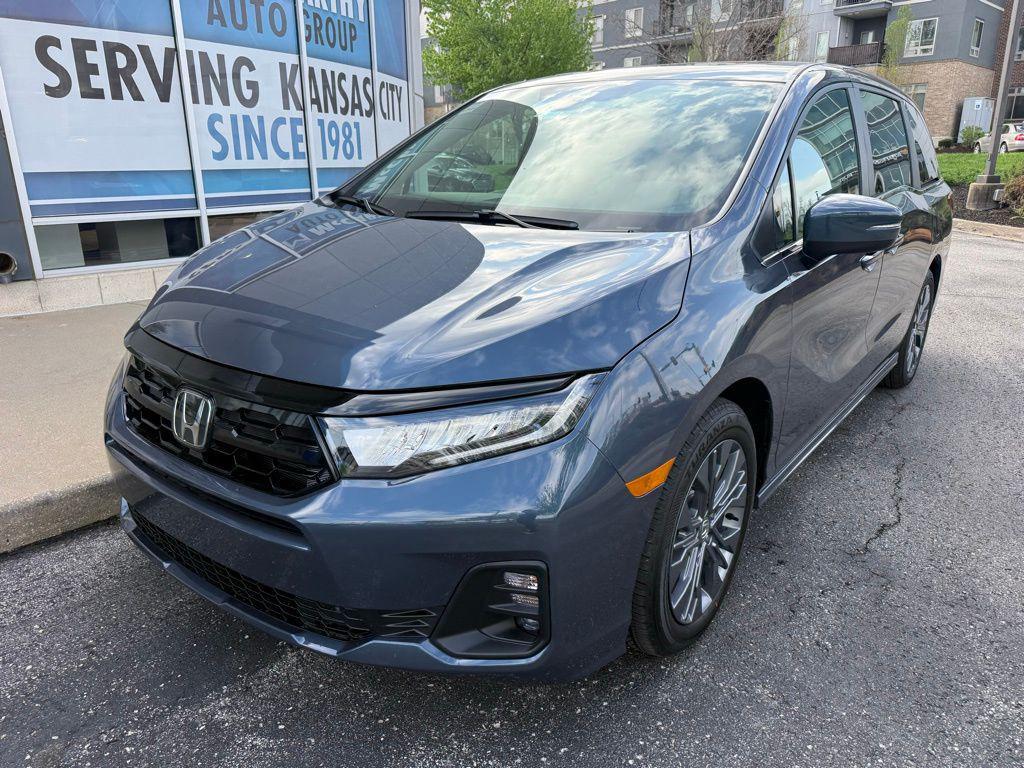 new 2026 Honda Odyssey car, priced at $49,689