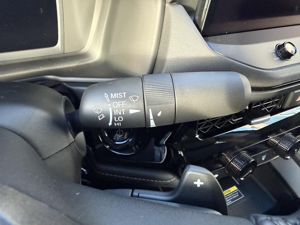 new 2025 Honda Accord Hybrid car, priced at $34,600