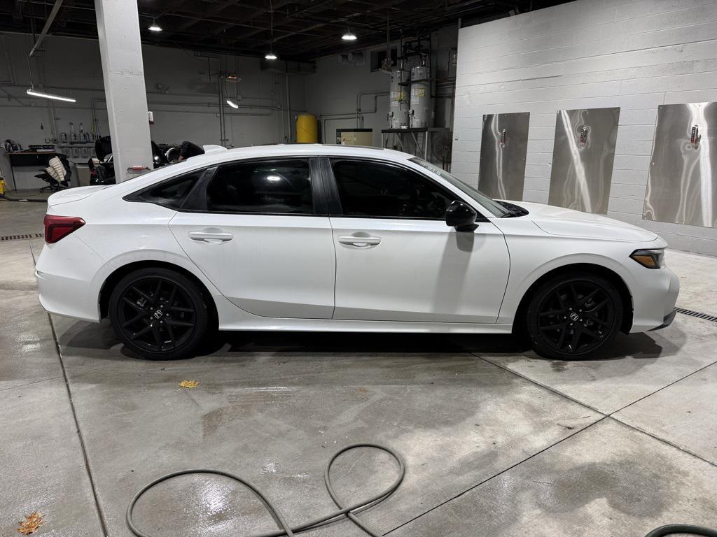 used 2026 Honda Civic Hybrid car, priced at $28,200