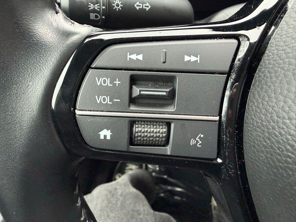 used 2025 Honda CR-V car, priced at $33,500