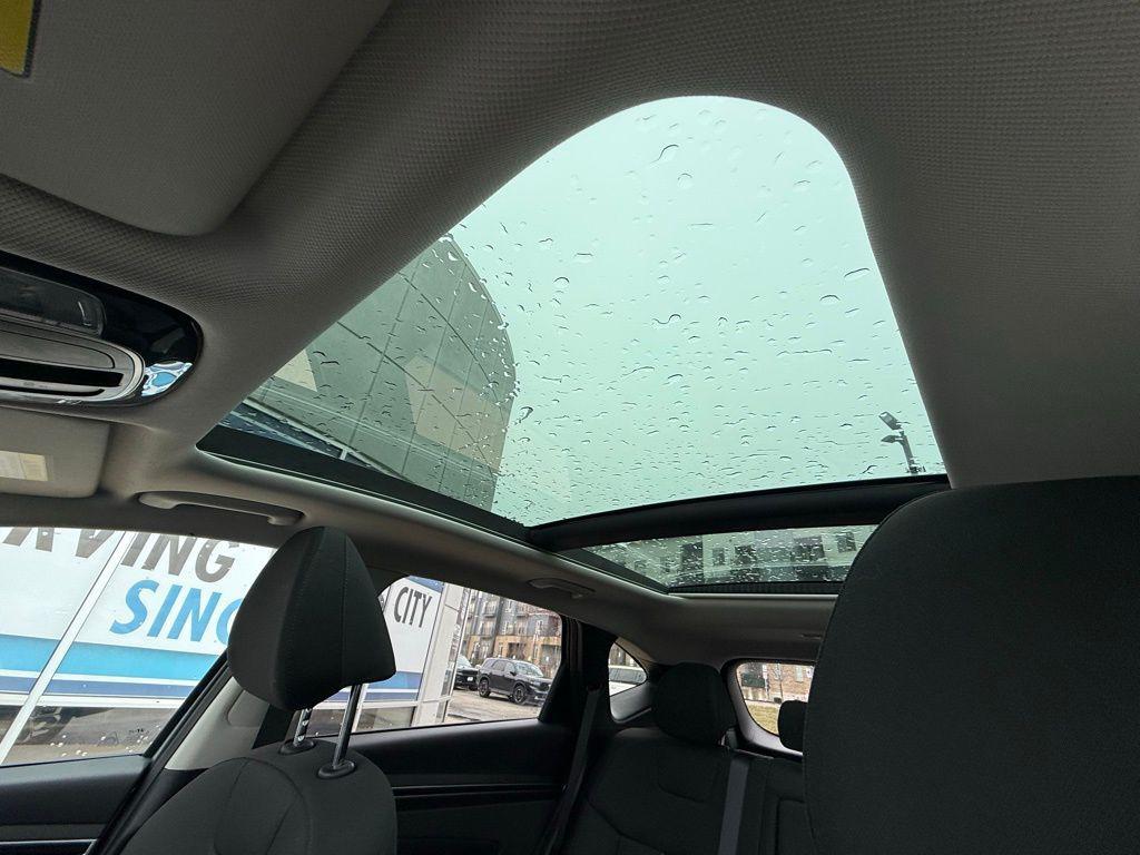 used 2022 Hyundai TUCSON Hybrid car, priced at $23,500