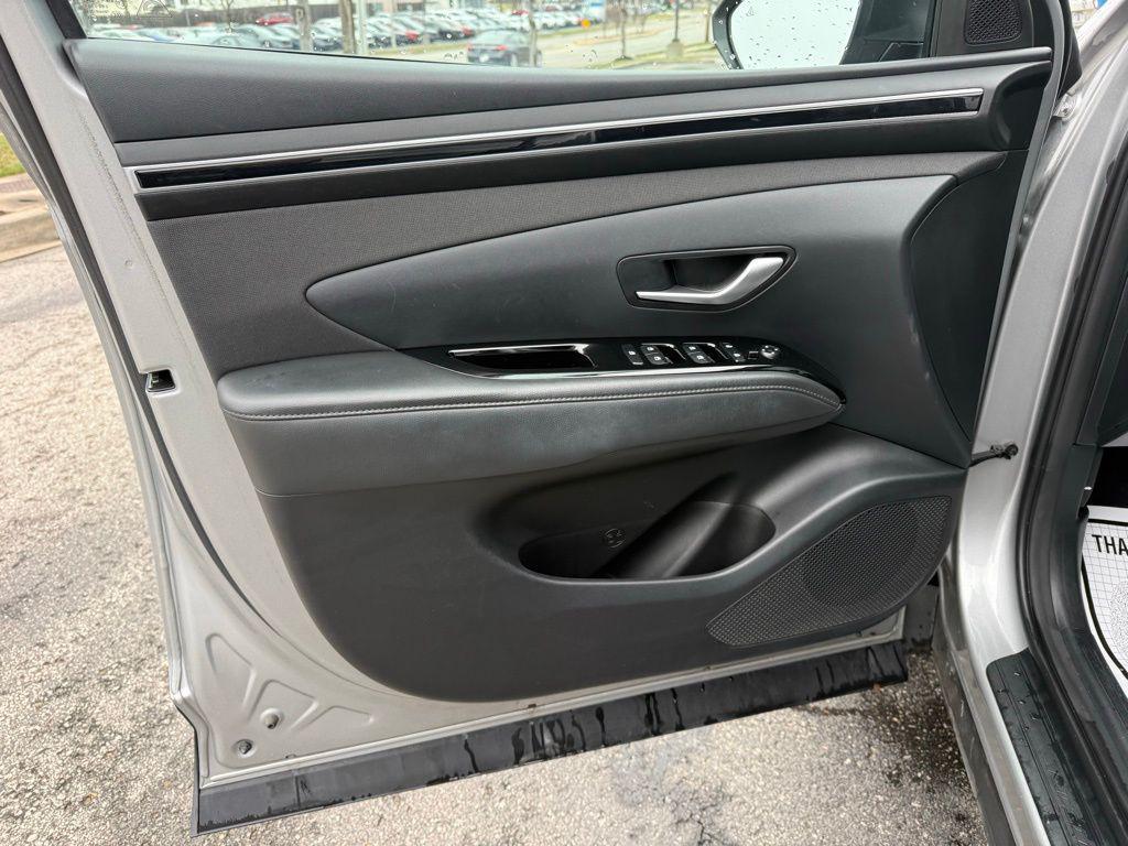 used 2022 Hyundai TUCSON Hybrid car, priced at $23,500