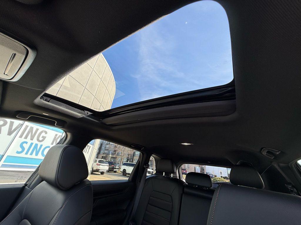 new 2025 Honda CR-V Hybrid car, priced at $40,545