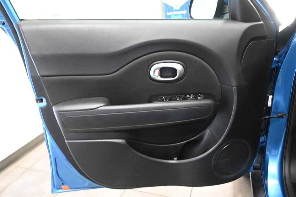 used 2016 Kia Soul car, priced at $8,997