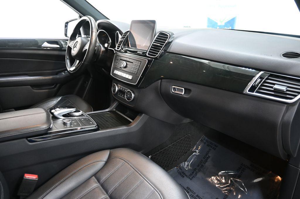 used 2019 Mercedes-Benz GLE 400 car, priced at $15,973