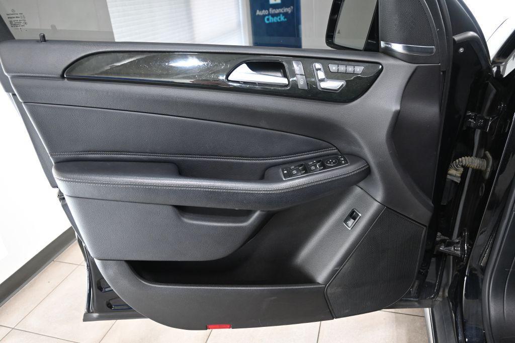 used 2019 Mercedes-Benz GLE 400 car, priced at $15,973