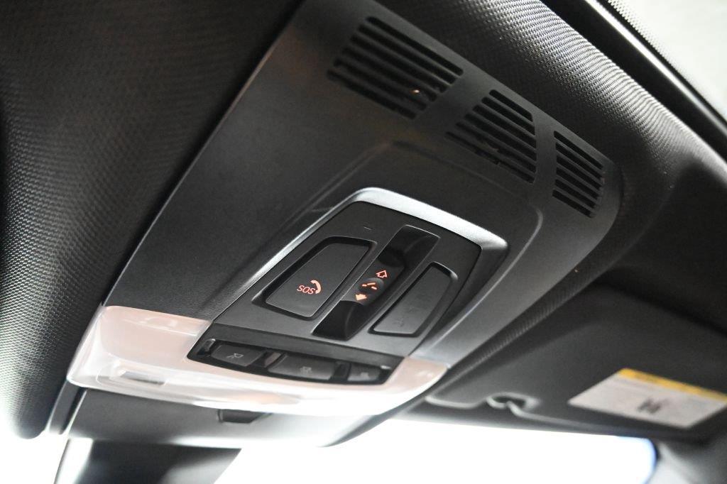 BMW X5 view 29
