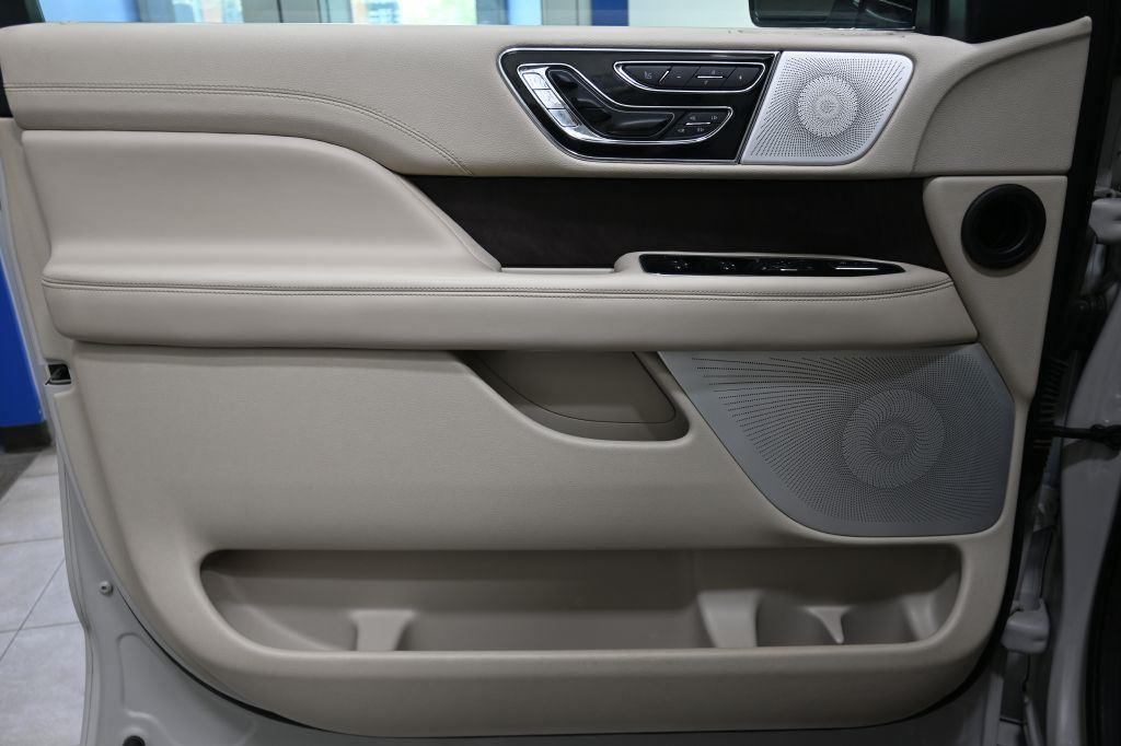 used 2021 Lincoln Navigator car, priced at $35,126