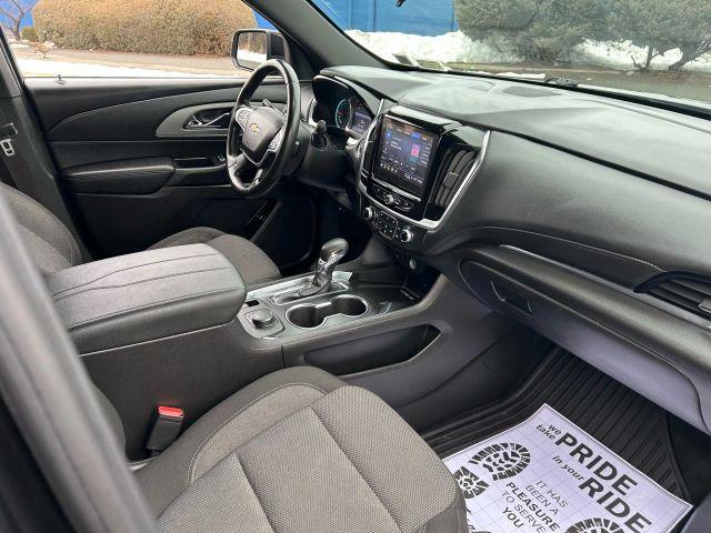 used 2022 Chevrolet Traverse car, priced at $19,495