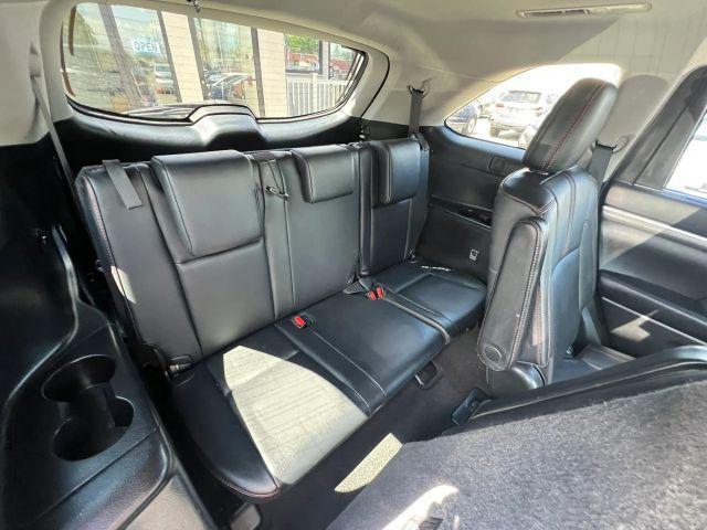 used 2019 Toyota Highlander car, priced at $19,294