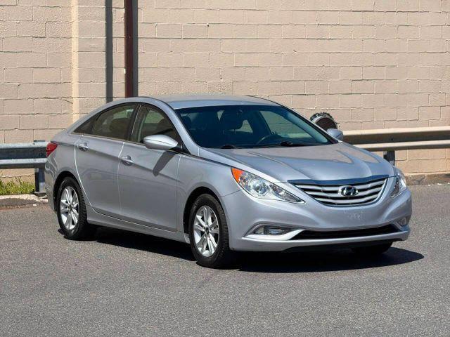 used 2013 Hyundai Sonata car, priced at $5,495