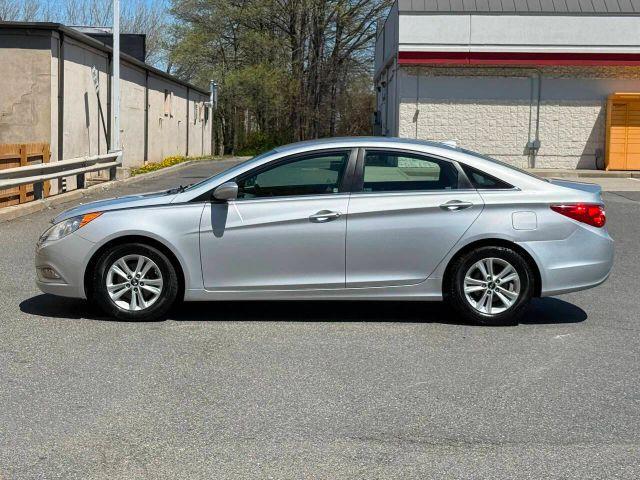 used 2013 Hyundai Sonata car, priced at $5,495